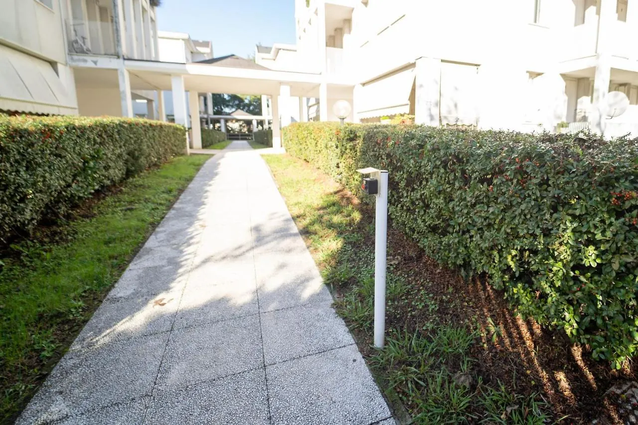 Appartamento Nuovo Vicino Aeroporto Malpensa Gallarate 0*,  Italia