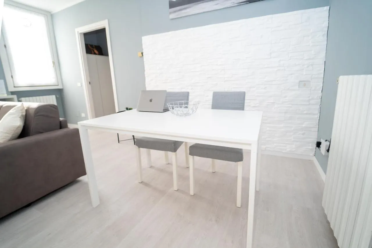 Appartamento Nuovo Vicino Aeroporto Malpensa Gallarate Apartment