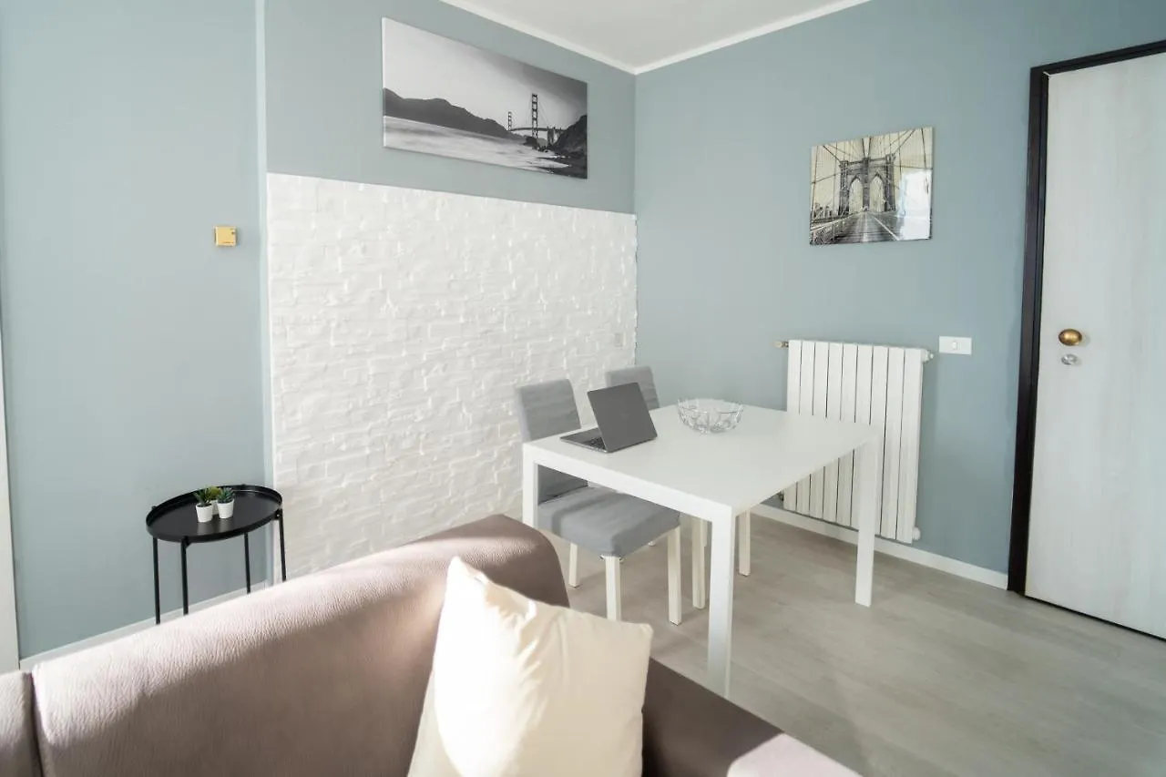 Appartamento Nuovo Vicino Aeroporto Malpensa Gallarate Apartament