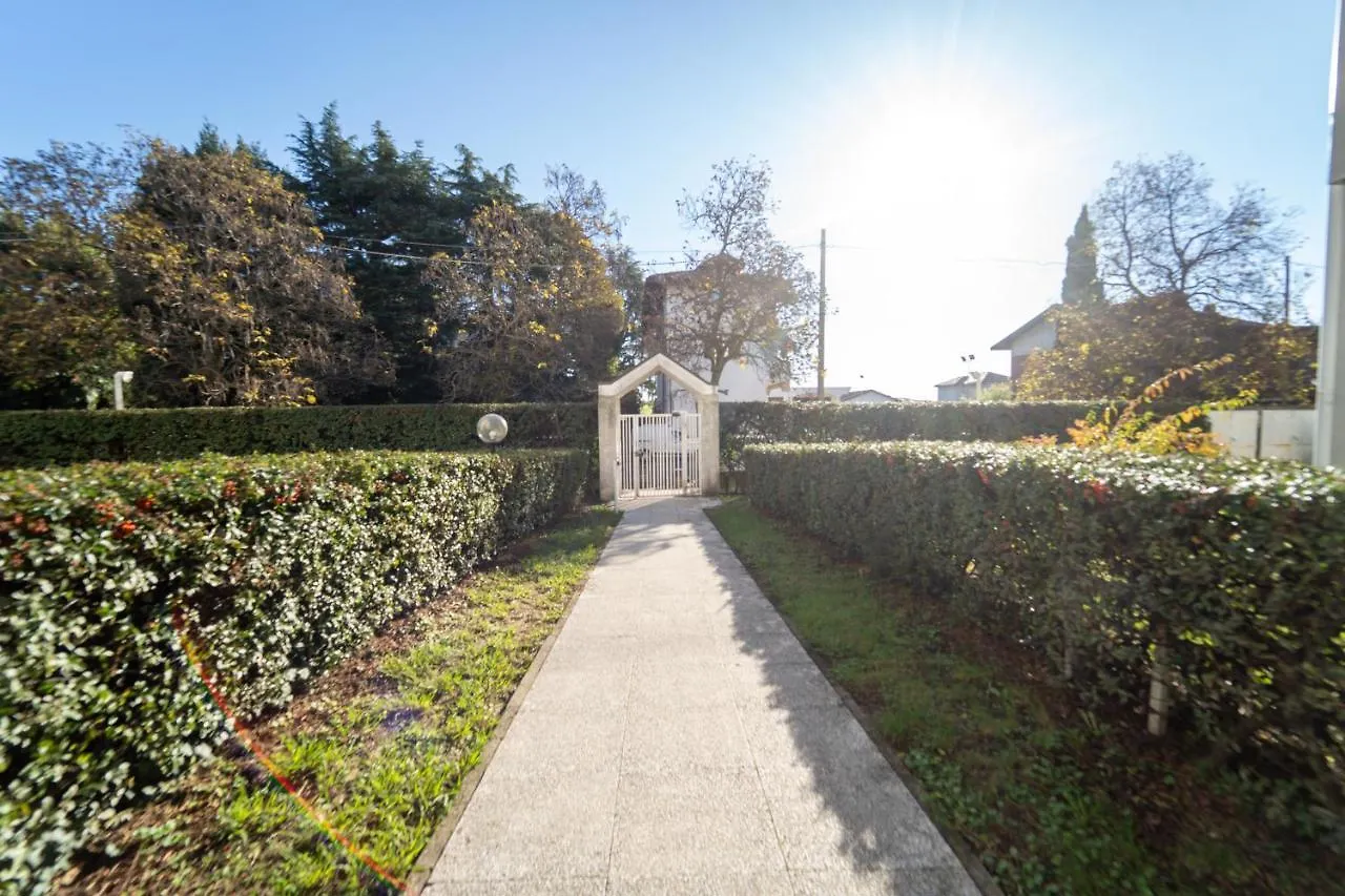 Appartamento Nuovo Vicino Aeroporto Malpensa Gallarate Apartament