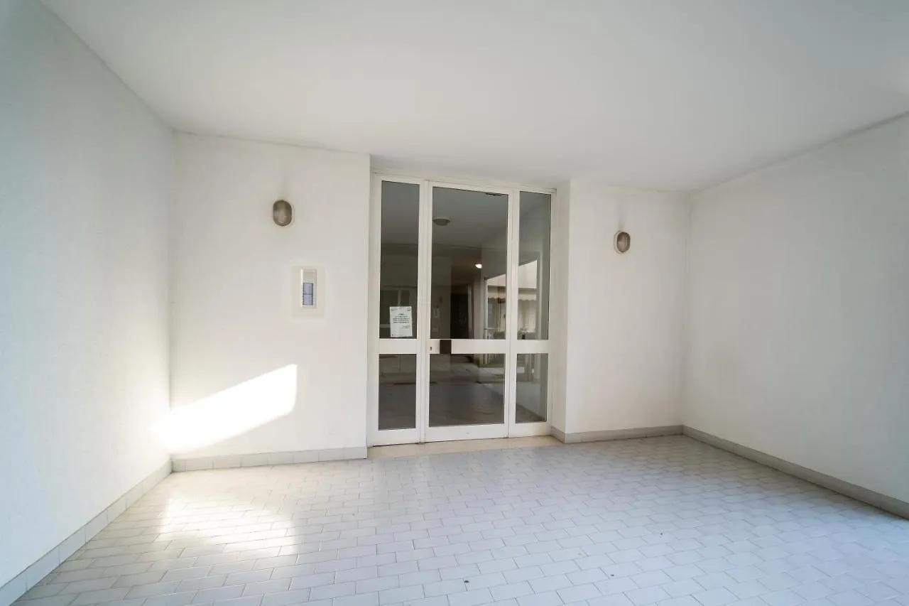 Appartamento Nuovo Vicino Aeroporto Malpensa Gallarate Włochy